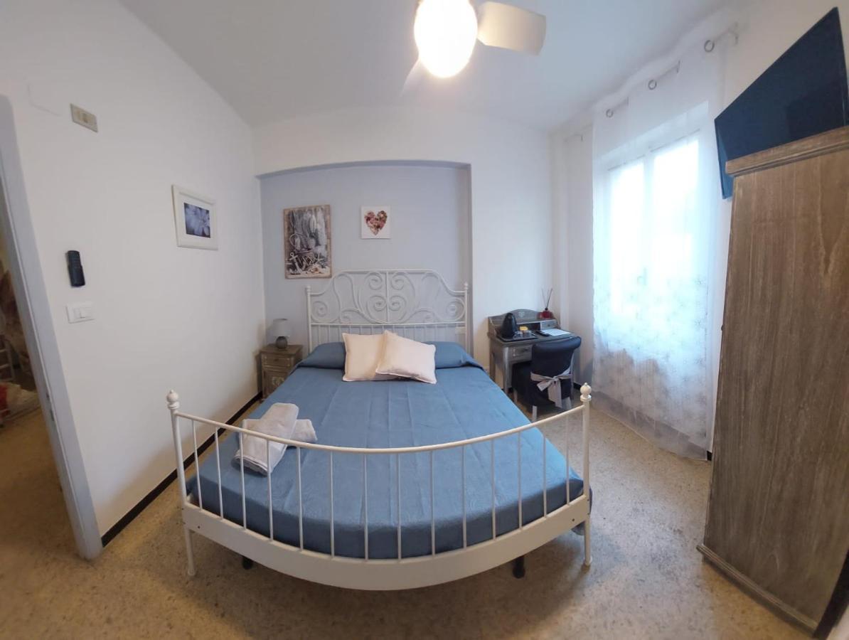 Pippo A Vernazza Rooms ภายนอก รูปภาพ