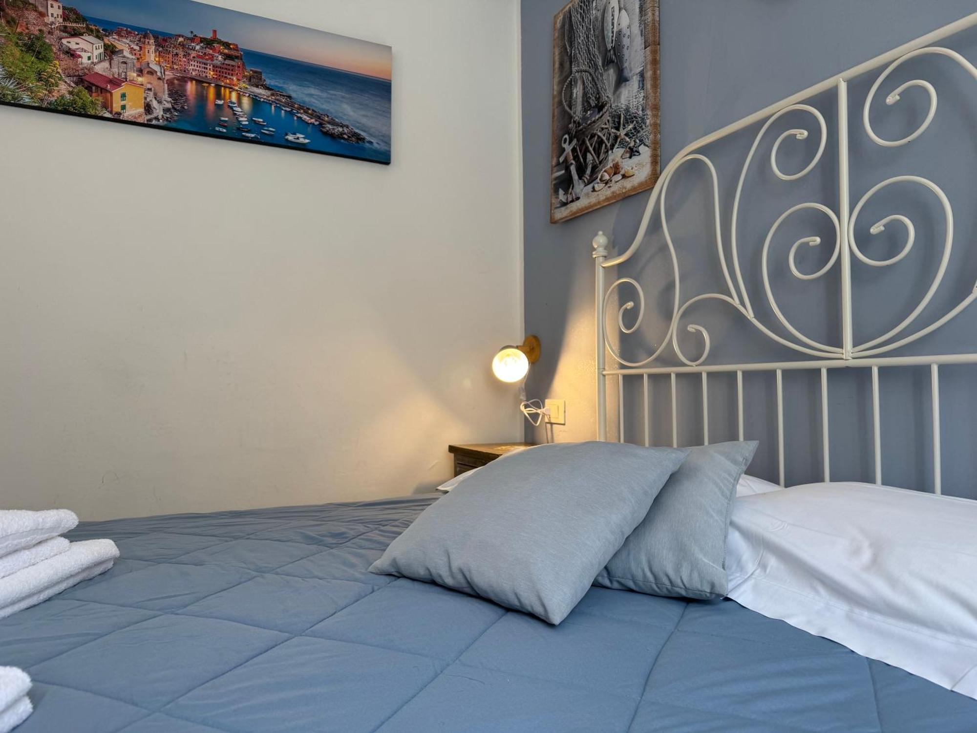 Pippo A Vernazza Rooms ภายนอก รูปภาพ